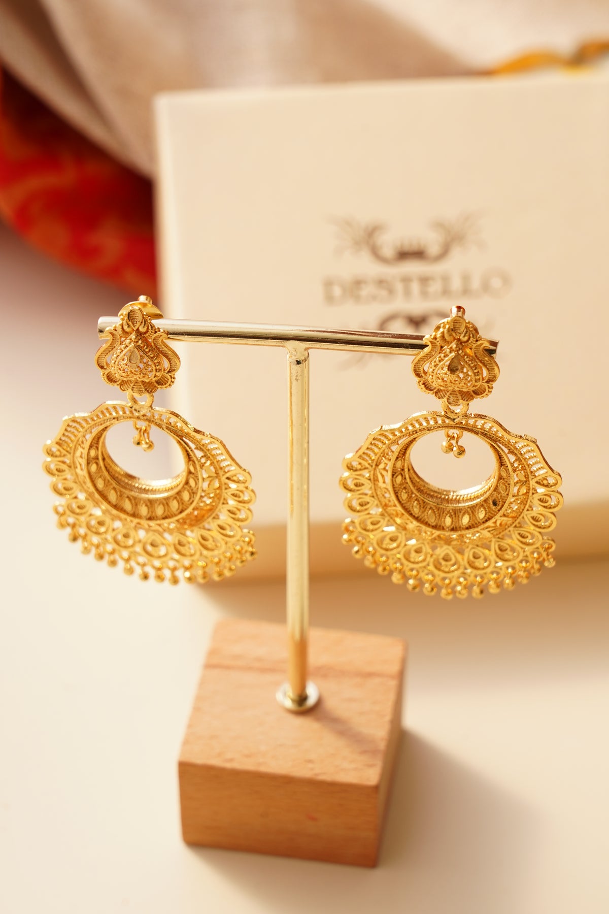 Shubhra Chandbali Earrings