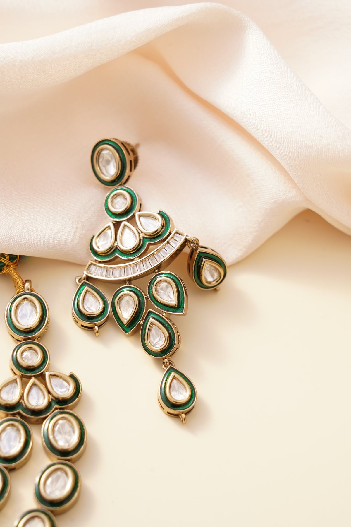 Emerald Kundan Set