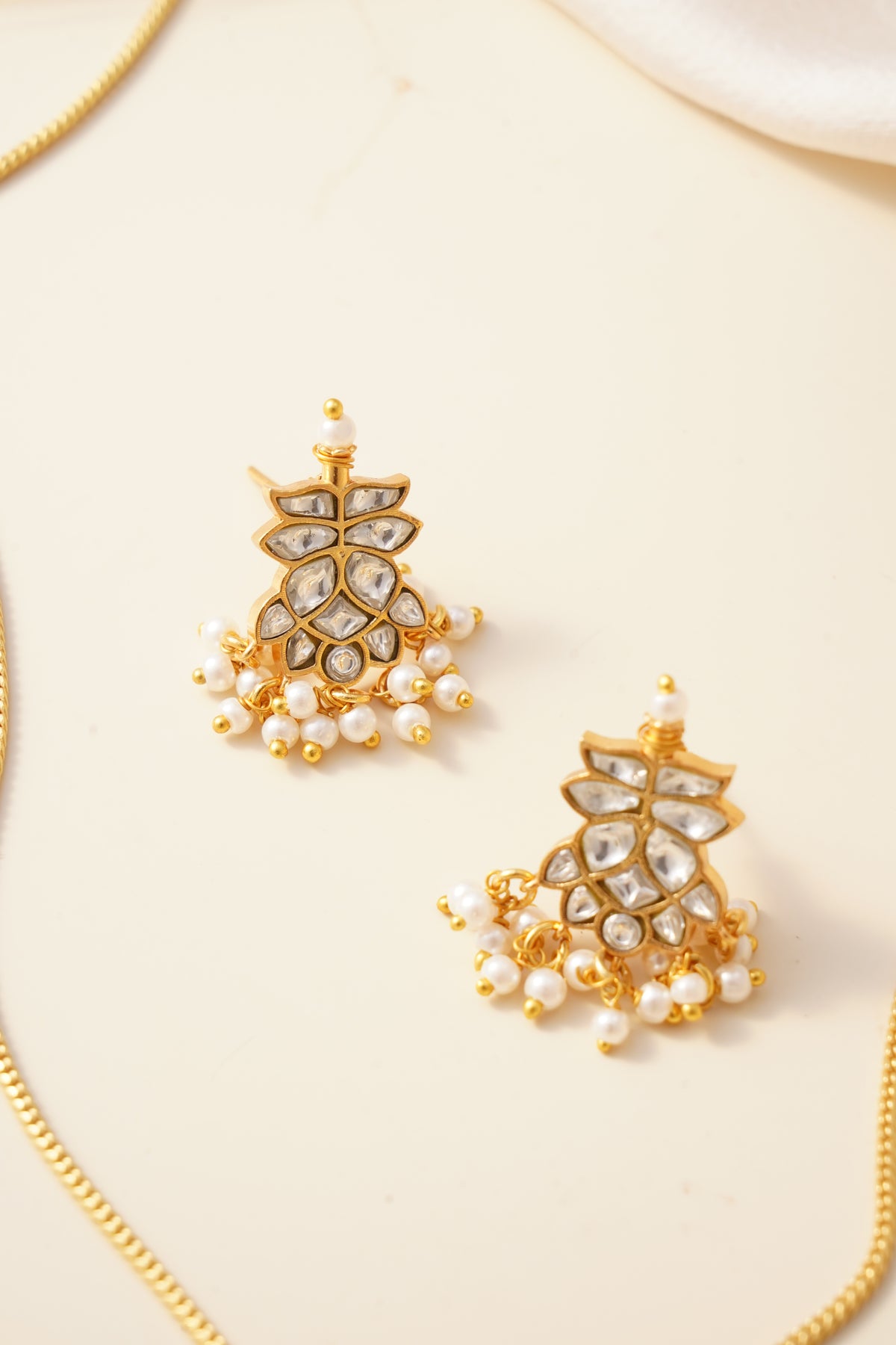 Rajwada Charm - White Kundan Set